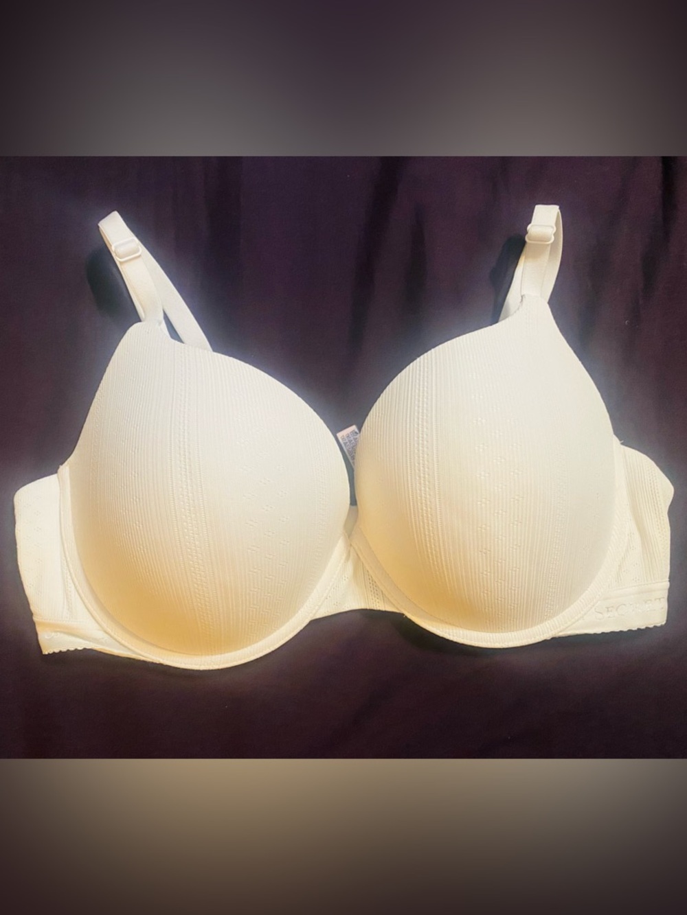 Victoria Secret Perfect Shape Embroidered Push-Up Bra 40c
